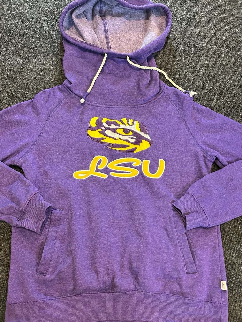 Colosseum LSU Tigers Purple Heathered Funnel Neck Pullover Hoodie Small